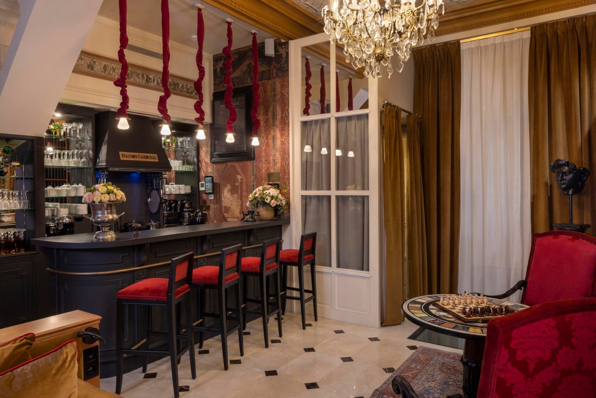 Maison Cardinal Furstemberg Airbnb Location Appartement Cuisine Bar